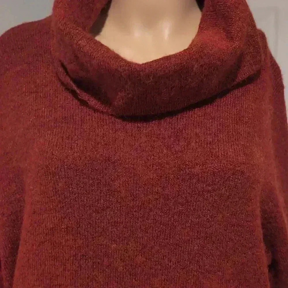 Susan Bristol sweater - Picture 2 of 5